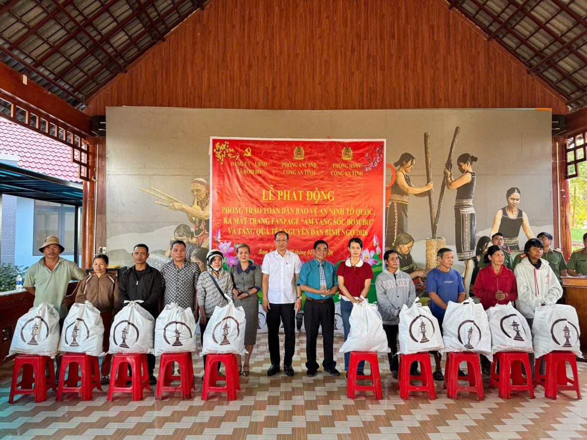 Công an tỉnh Đồng Nai: Đẩy mạnh an sinh xã hội, dân vận gắn với phát động phong trào toàn dân bảo vệ ANTQ tại xã Bom Bo