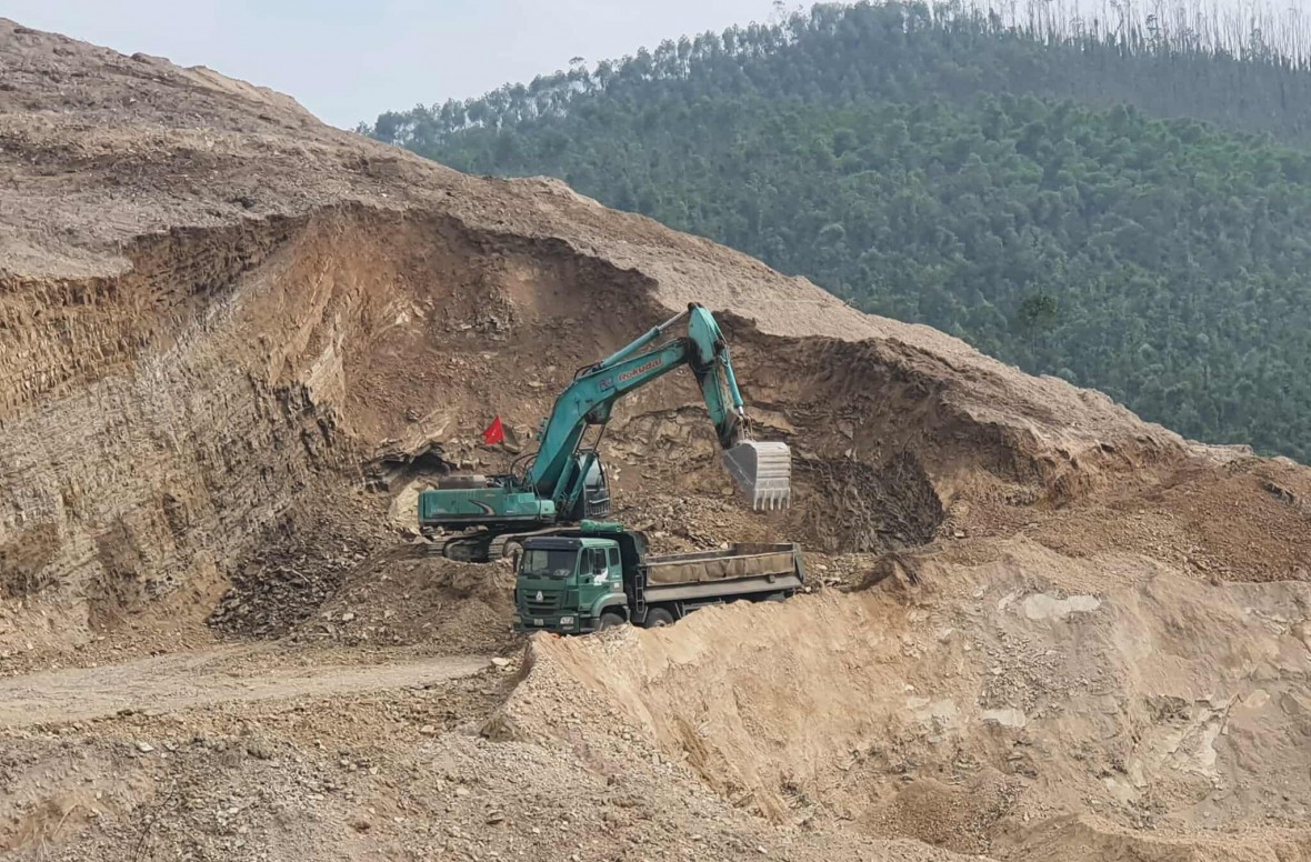 Mỏ đất có diện tích 16 ha - Ảnh minh họa. Mỏ đất có diện tích 16 ha - Ảnh minh họa.