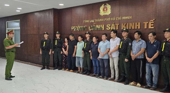 Các bị can trong vụ án. Ảnh: VGP Các bị can trong vụ án. Ảnh: VGP