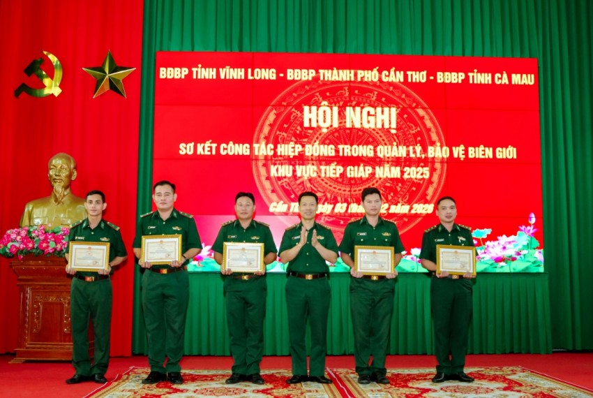 BĐBP Cần Thơ, Vĩnh Long, Cà Mau hoàn thành tốt nhiệm vụ quản lý, bảo vệ biên giới vùng biển giáp ranh