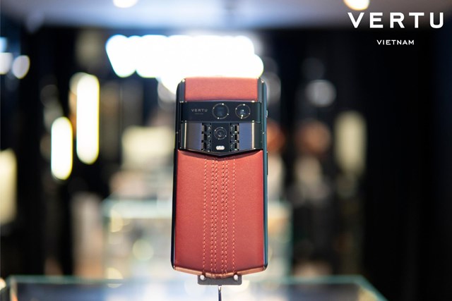 Vertu Agent Q là một trong những món quà xa xỉ được chọn vào các dịp quan trọng cuối năm.  