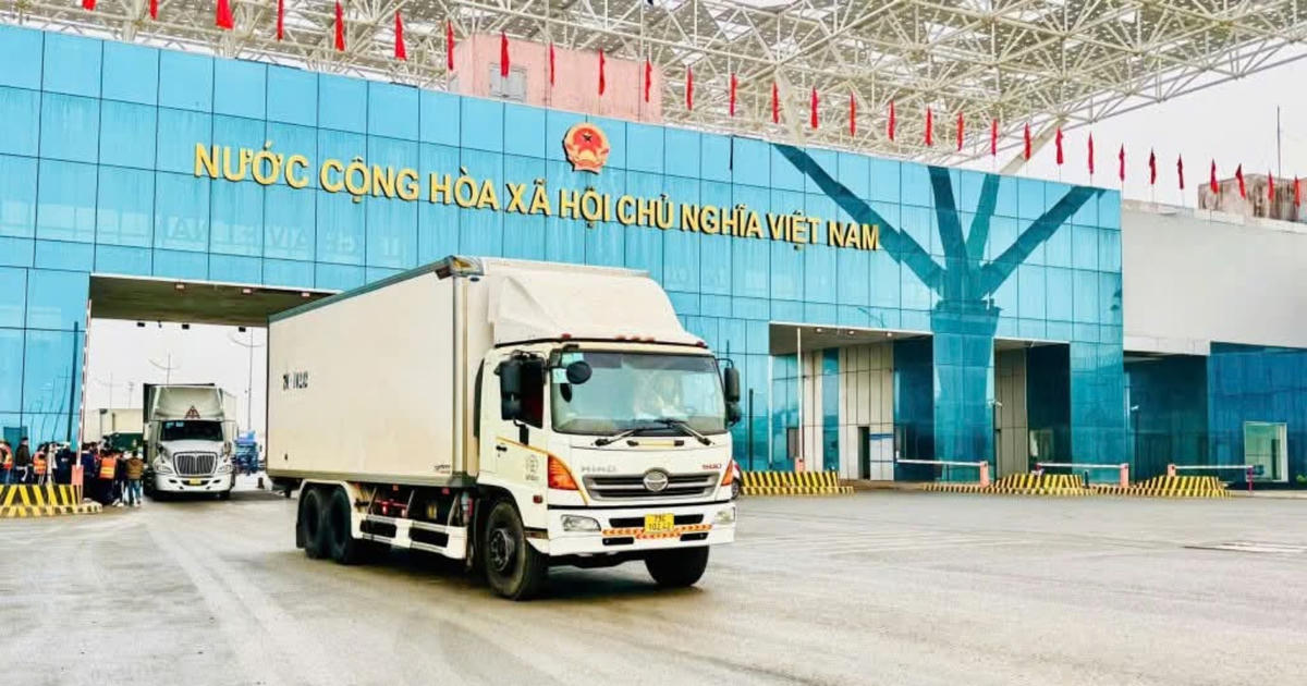 Thu nội địa, xuất nhập khẩu cùng bứt phá, Quảng Ninh hướng mốc 100.000 tỷ đồng