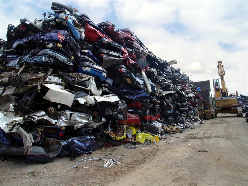 Cục Đăng kiểm Việt Nam công bố hơn 10.000 ô tô hết niên hạn sử dụng trong năm 2025.