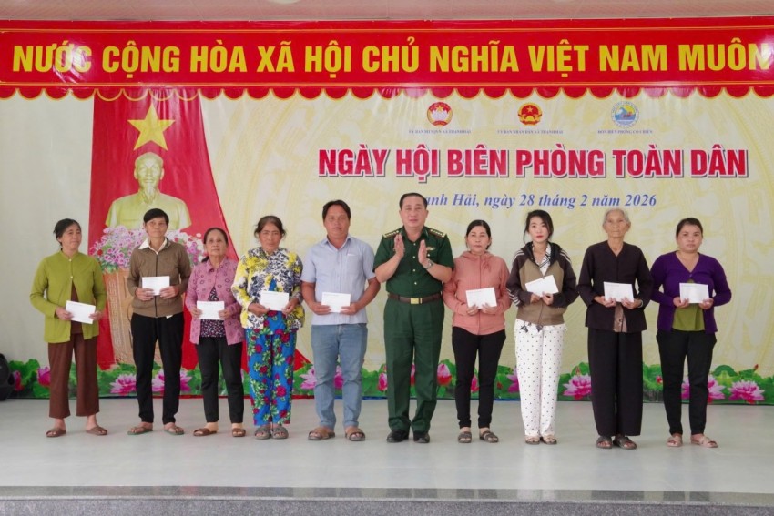 Vĩnh Long: Sôi nổi Ngày hội Biên phòng toàn dân tại xã Thạnh Hải Vĩnh Long: Sôi nổi Ngày hội Biên phòng toàn dân tại xã Thạnh Hải