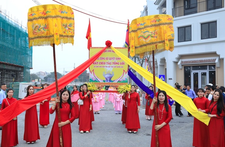 “Hội hát Chèo Tàu Tổng Gối” là di sản văn hóa phi vật thể quốc gia “Hội hát Chèo Tàu Tổng Gối” là di sản văn hóa phi vật thể quốc gia