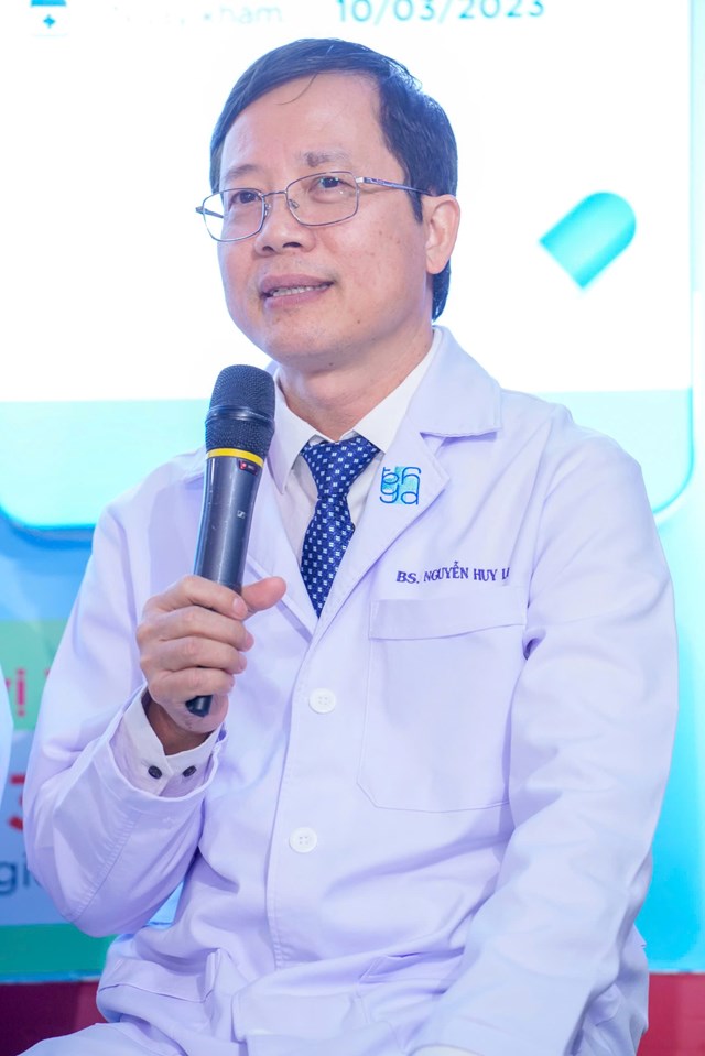 TS BS. Nguyễn Huy Lu&acirc;n chia sẻ