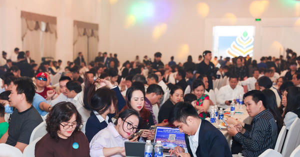 Mua nhà Vinhomes nửa thập kỷ không lo lãi suất: Khách hàng phấn khích, đại lý tư vấn ‘cháy máy\’