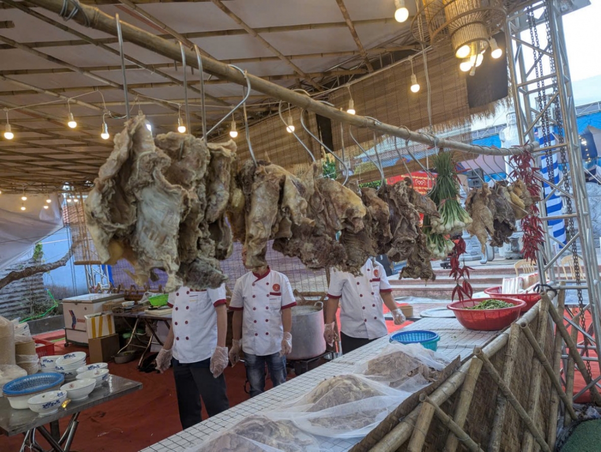 Về Giao Cù - thưởng thức món phở đậm vị hồn Việt