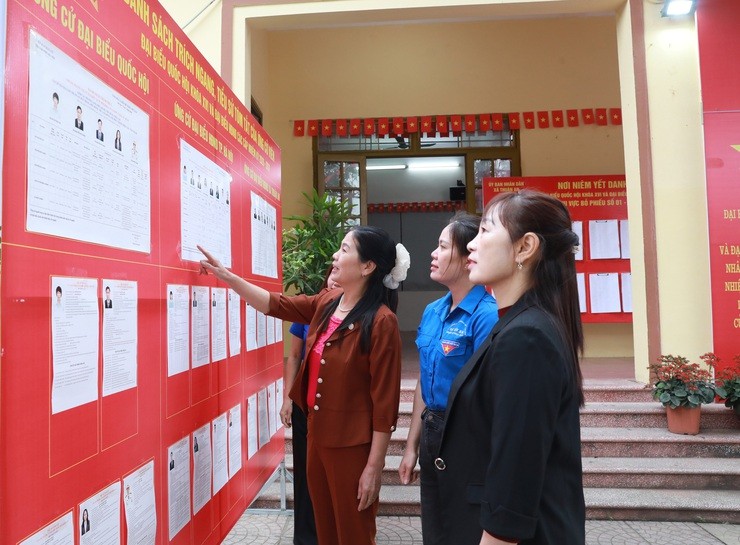 Từ nông thôn đến thành thị: Cử tri háo hức chờ ngày hội non sông Từ nông thôn đến thành thị: Cử tri háo hức chờ ngày hội non sông