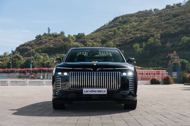 Vinfast bàn giao lô xe Lạc Hồng - Đưa đón nguyên thủ quốc tế tại đại lễ kỷ niệm 80 năm Quốc khánh - Ảnh 6 Vinfast bàn giao lô xe Lạc Hồng - Đưa đón nguyên thủ quốc tế tại đại lễ kỷ niệm 80 năm Quốc khánh - Ảnh 6