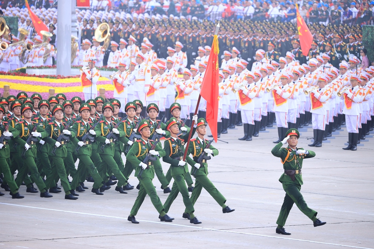 Lực lượng Công an Nhân dân tham gia diễu binh, diễu hành tại A80 - Ảnh: VGP/Nhật Bắc