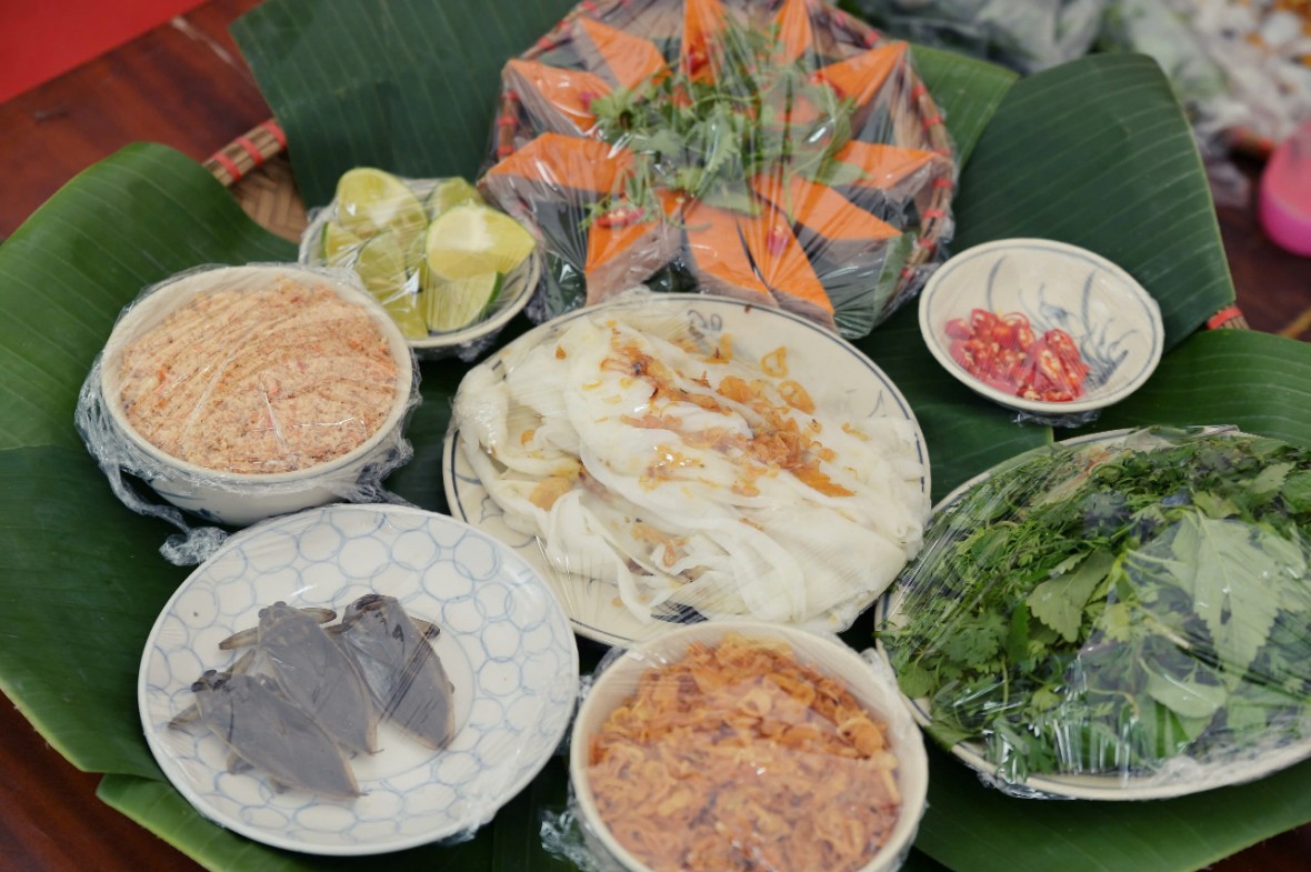 Ghi danh nghề làm bánh cuốn Thanh Trì vào Danh mục Di sản văn hóa phi vật thể quốc gia