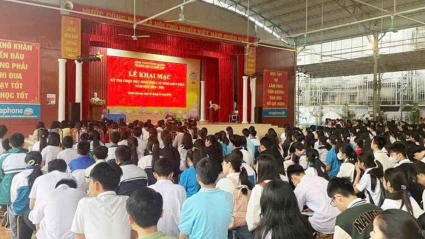 Hơn 2.500 thí sinh dự thi chọn Học sinh giỏi cấp tỉnh tại Tuyên Quang