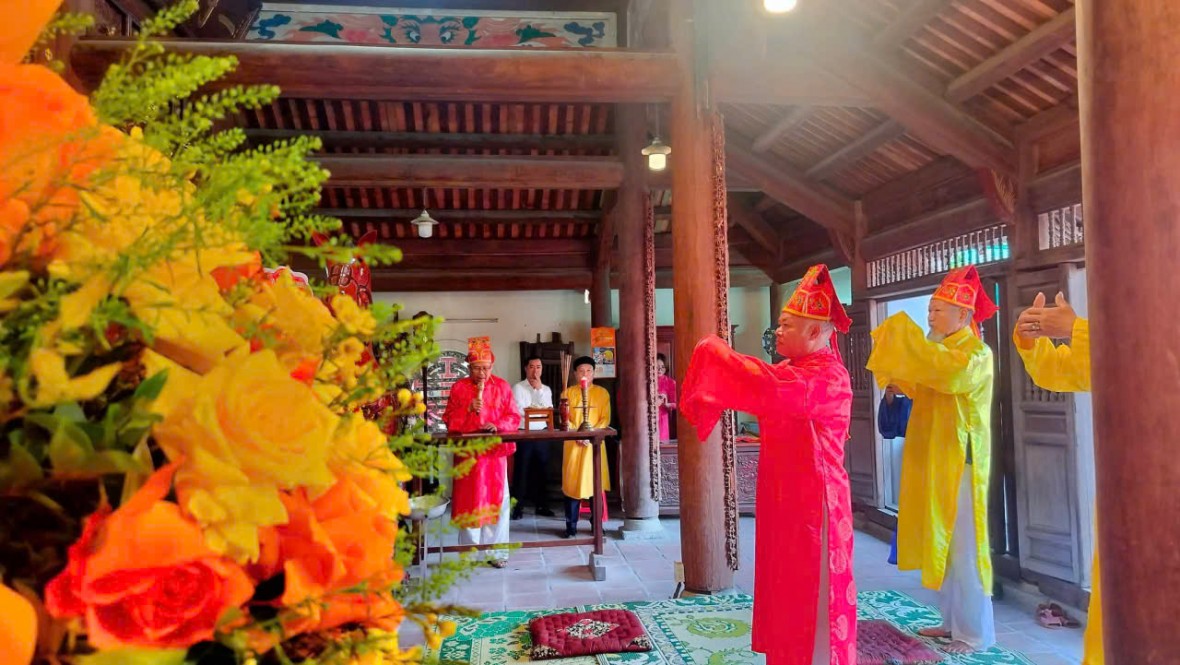 Lễ Đại tế được tổ chức trang nghiêm. Lễ Đại tế được tổ chức trang nghiêm.