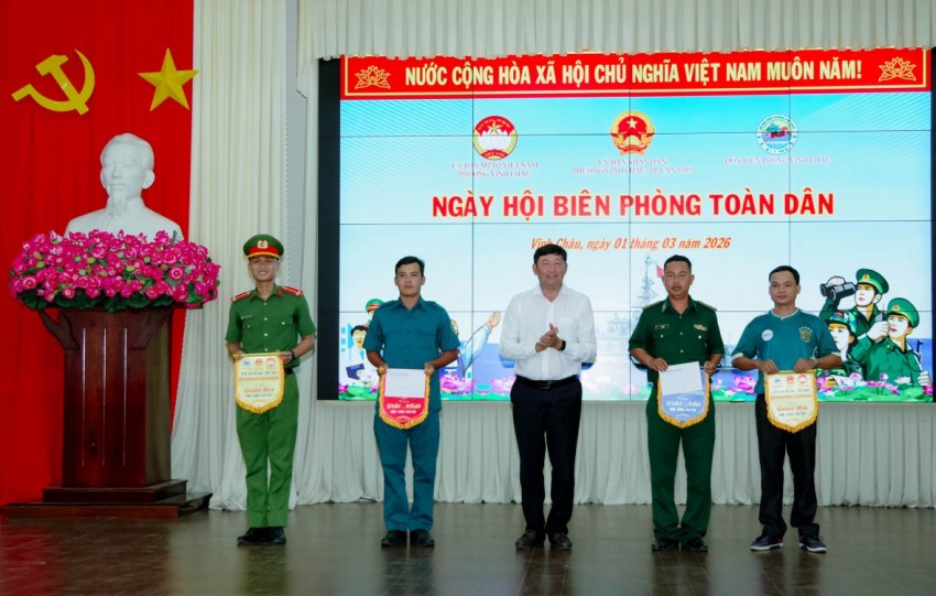 Cần Thơ: Sôi nổi Ngày hội Biên phòng toàn dân tại phường Vĩnh Châu