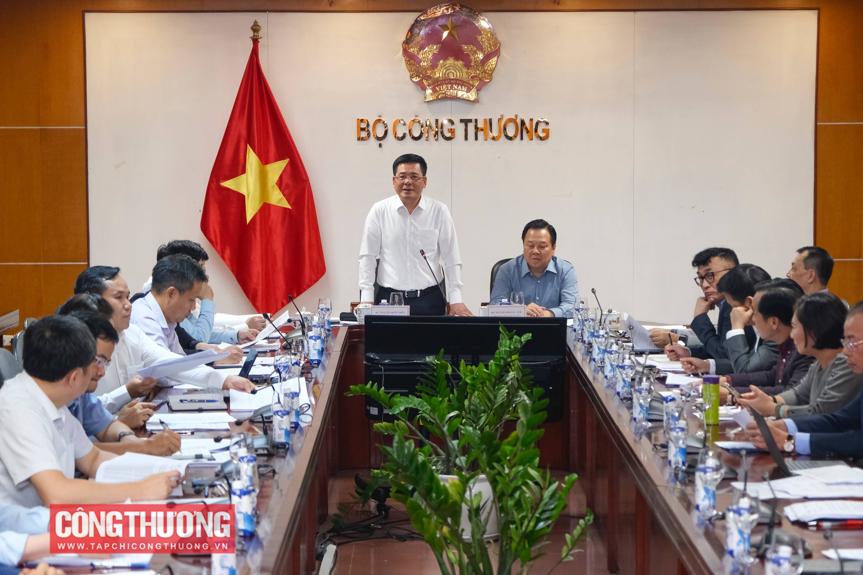 Toàn cảnh buổi làm việc