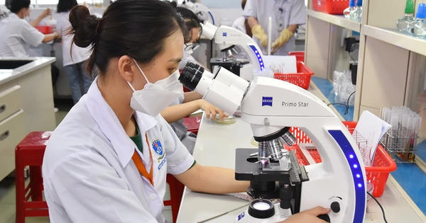 Siết chuẩn đạo đức giảng viên: Đề cao liêm chính trong giảng dạy và nghiên cứu