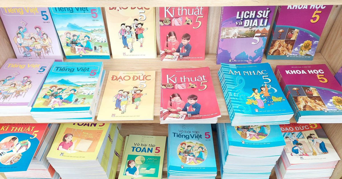 Dự kiến miễn phí sách giáo khoa trên phạm vi cả nước từ năm học 2029–2030