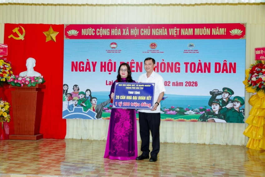 Chuỗi hoạt động ý nghĩa thiết thực trong Ngày hội Biên phòng toàn dân tại Cần Thơ Chuỗi hoạt động ý nghĩa thiết thực trong Ngày hội Biên phòng toàn dân tại Cần Thơ