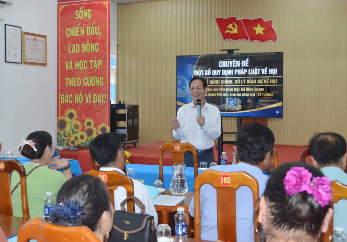 Cà Mau tăng cường phổ biến pháp luật cho các đối tượng đặc thù ở cơ sở