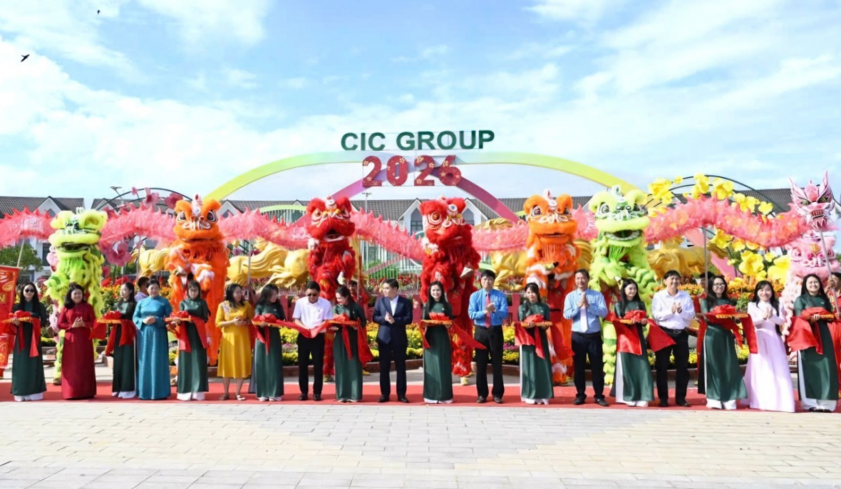 CIC Group khai mạc Đường hoa Xuân Bính Ngọ 2026 tại Quảng trường Tú Xương - Khu đô thị Tây Bắc (An Giang)