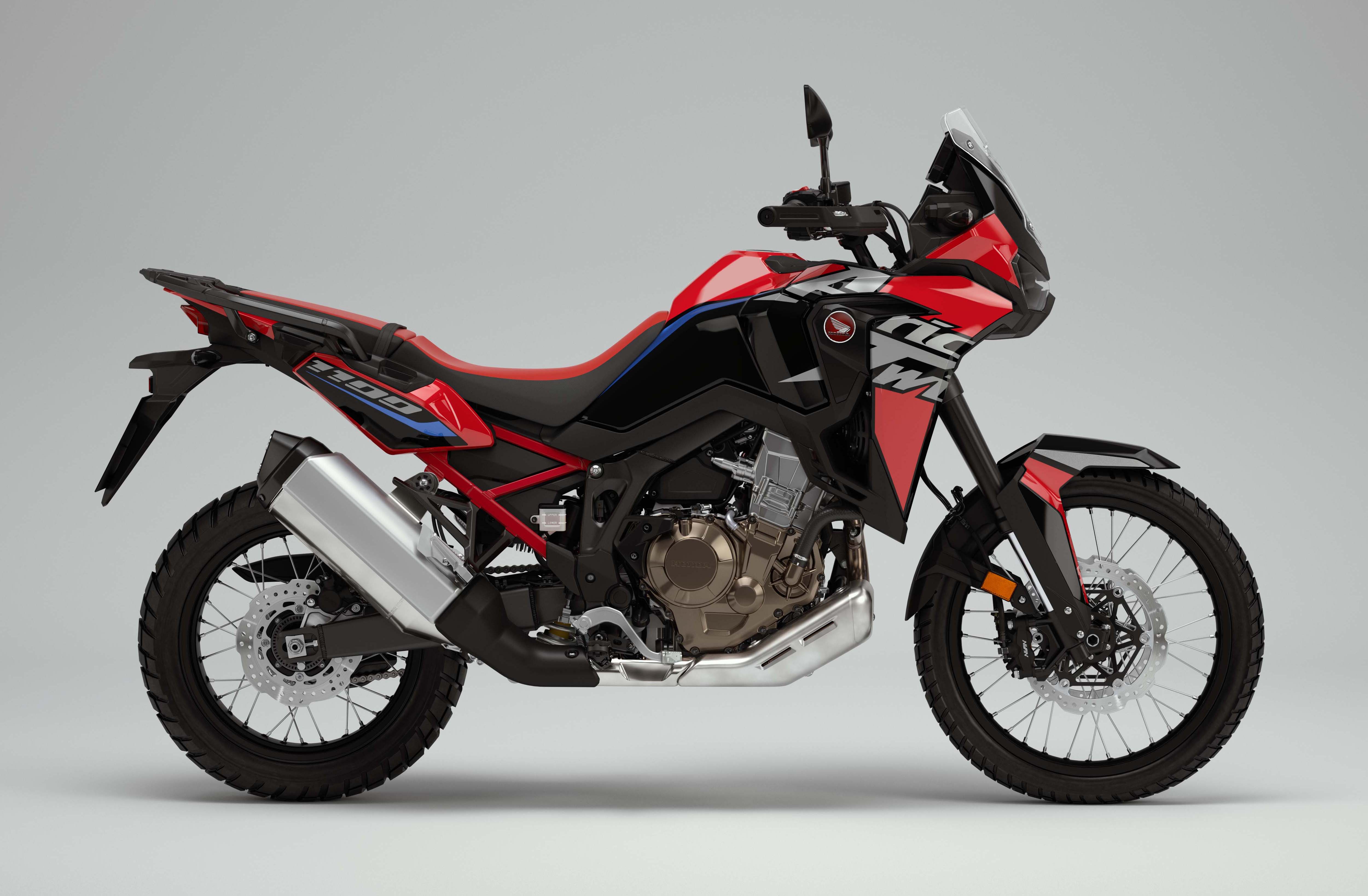 Honda Africa Twin 2023 phiên bản Tiêu chuẩn màu đỏ đen.