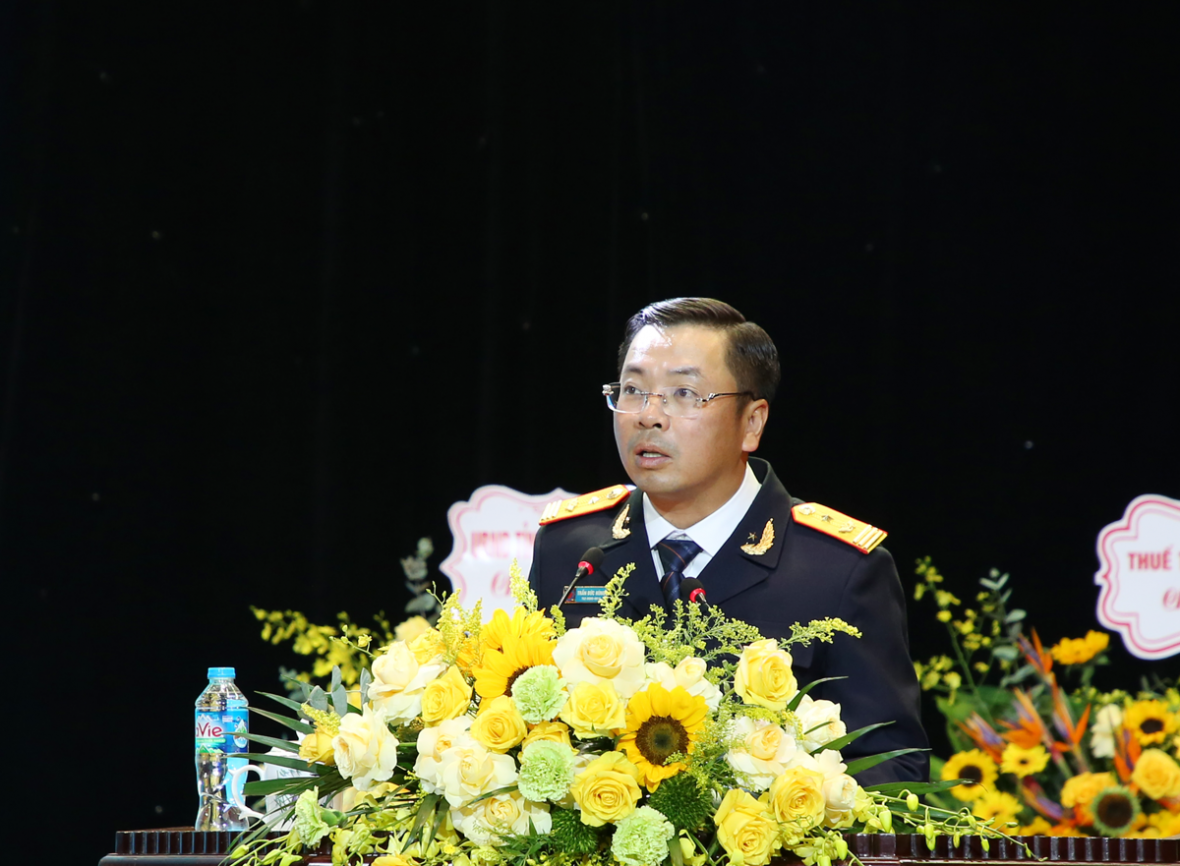 Chi cục Hải quan khu vực V: Kim ngạch xuất nhập khẩu vượt mốc 200 tỷ USD Chi cục Hải quan khu vực V: Kim ngạch xuất nhập khẩu vượt mốc 200 tỷ USD