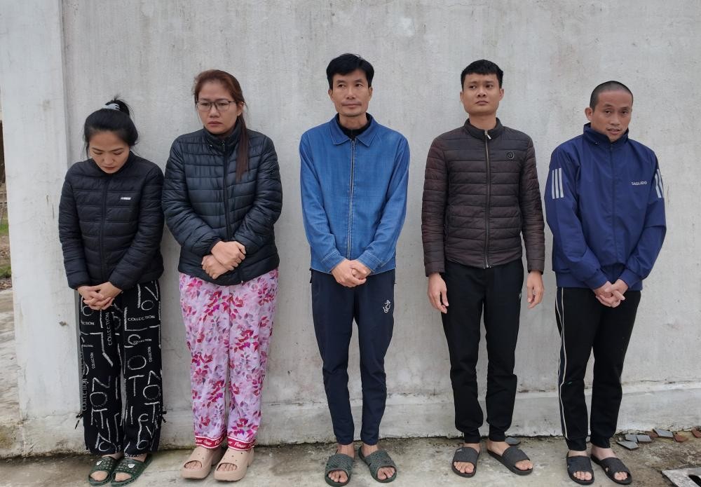 Các đối tượng trong đường dây - Ảnh Công an Hà Tĩnh. Các đối tượng trong đường dây - Ảnh Công an Hà Tĩnh.