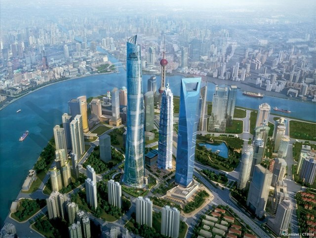 Nằm tại trung t&acirc;m t&agrave;i ch&iacute;nh&nbsp;Lục Gia Chủy, Phố Đ&ocirc;ng, Thượng Hải, Thượng Hải Tower được biết đến nhờ kiến tr&uacute;c độc đ&aacute;o, ấn tượng c&ugrave;ng chiều cao nổi bật.