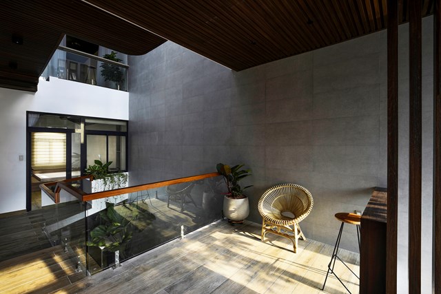 Đội ngũ kiến tr&uacute;c sư th&ocirc;ng qua thiết kế của m&igrave;nh đ&atilde; kết nối con người với con người, con người với thi&ecirc;n nhi&ecirc;n v&agrave; mỗi người với ch&iacute;nh bản th&acirc;n m&igrave;nh. &nbsp;