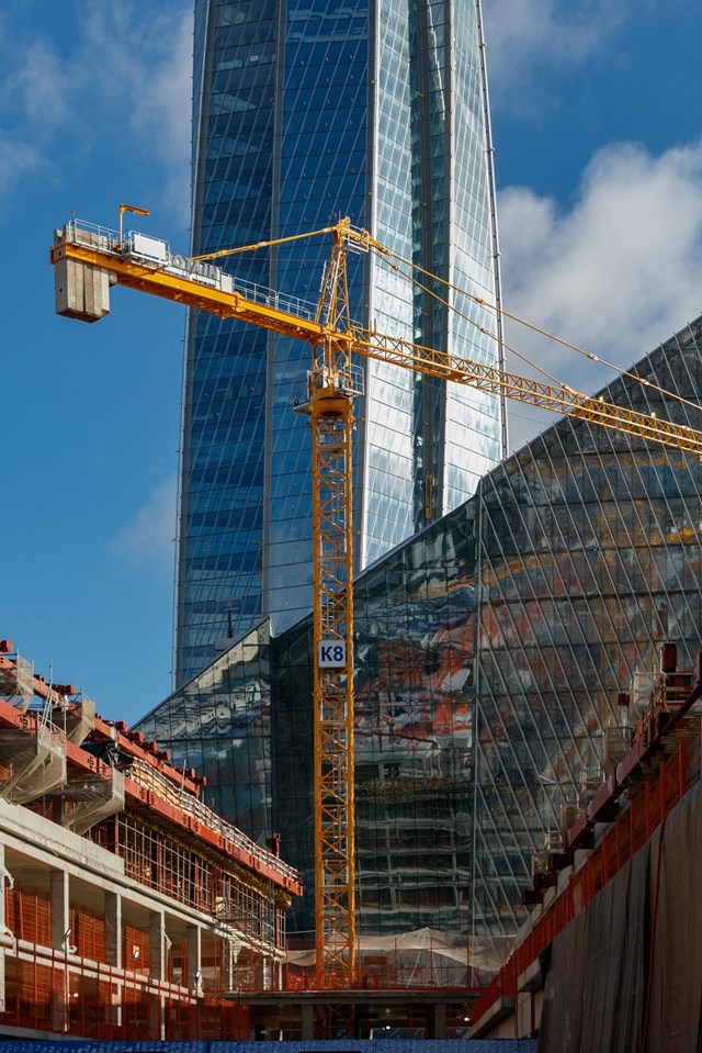 C&aacute;c nh&agrave; ph&aacute;t triển cũng lắp đặt một số hệ thống th&acirc;n thiện với m&ocirc;i trường như hệ thống t&aacute;i sử dụng v&agrave; lọc nước biến Lakhta th&agrave;nh một 