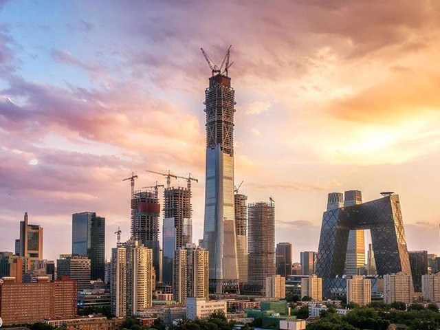 Phần nhiệt thừa thu được từ t&ograve;a nh&agrave; sẽ được ứng dụng trong c&ocirc;ng nghệ t&aacute;i chế nước mưa, vừa bảo vệ m&ocirc;i trường lại tiết kiệm năng lượng. &nbsp;