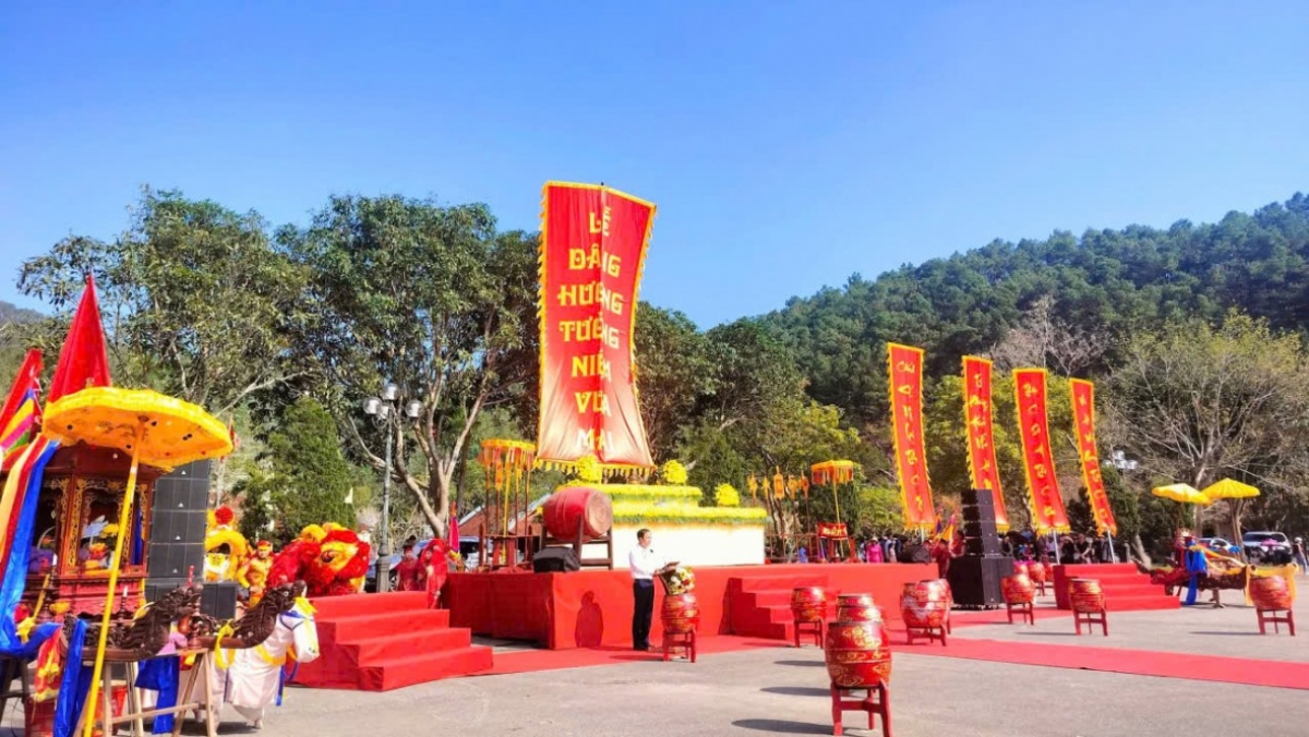 Khai mạc Lễ hội Đền Vua Mai năm 2026