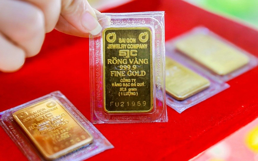 Giá vàng hôm nay 5-3: Thị trường vàng trong nước, thế giới “nóng”