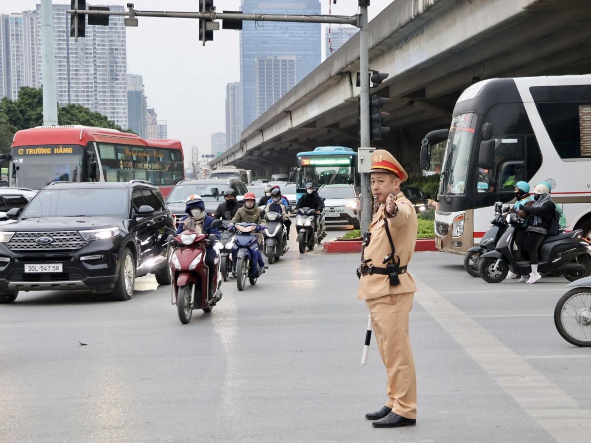 CSGT Hà Nội triển khai lực lượng bảo đảm TTATGT phục vụ sơ duyệt, diễn tập phương án bảo vệ Đại hội XIV