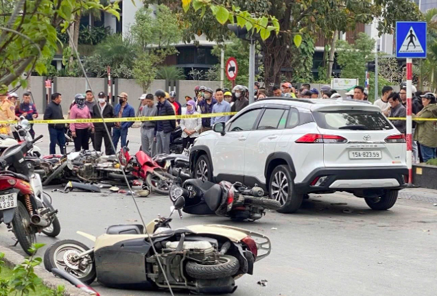 Hải Phòng: Tạm giữ hàng trăm phương tiện vi phạm giao thông trong dịp Tết Nguyên đán Hải Phòng: Tạm giữ hàng trăm phương tiện vi phạm giao thông trong dịp Tết Nguyên đán