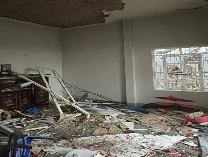 Hà Nội: Điều tra vụ nổ pháo tự chế khiến 3 người thương vong ở xã Phúc Thọ Hà Nội: Điều tra vụ nổ pháo tự chế khiến 3 người thương vong ở xã Phúc Thọ