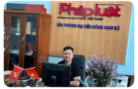 T&agrave;i xế đỗ xe chặn lối đi ng&agrave;y m&ugrave;ng 2 Tết kh&ocirc;ng phải nh&acirc;n sự thuộc B&aacute;o Ph&aacute;p luật Việt Nam