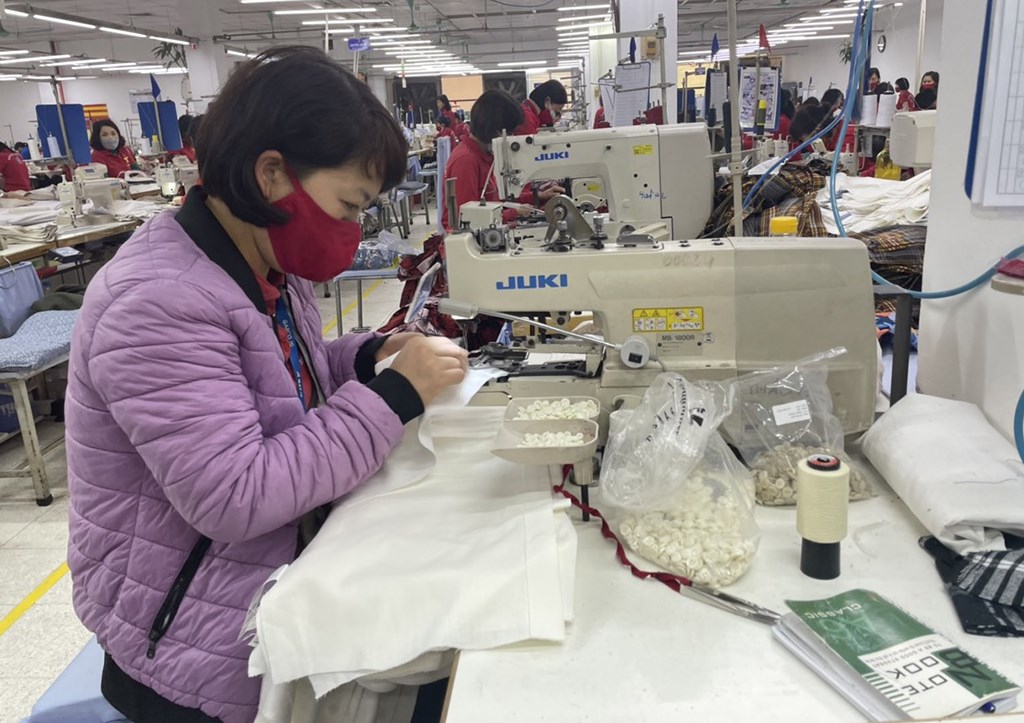 Doanh nghiệp công nghiệp tăng tốc sản xuất