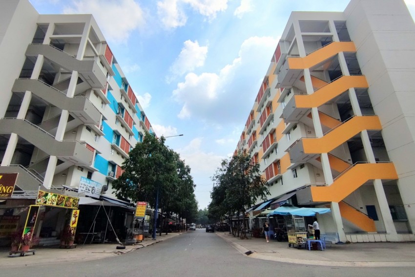 TP. Hồ Chí Minh đẩy nhanh tiến độ và phấn đấu hoàn thành chỉ tiêu phát triển nhà ở xã hội trong giai đoạn 2026–2027. TP. Hồ Chí Minh đẩy nhanh tiến độ và phấn đấu hoàn thành chỉ tiêu phát triển nhà ở xã hội trong giai đoạn 2026–2027.