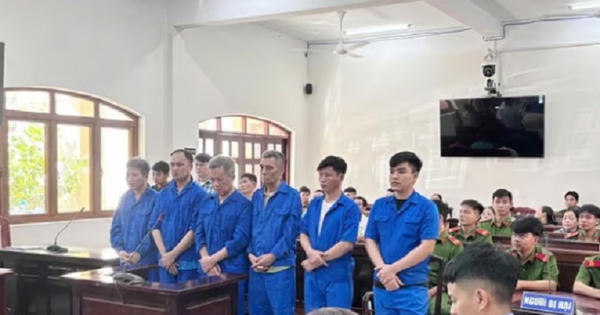 Tuyên án 10 bị cáo trong vụ lưu hành tiền giả