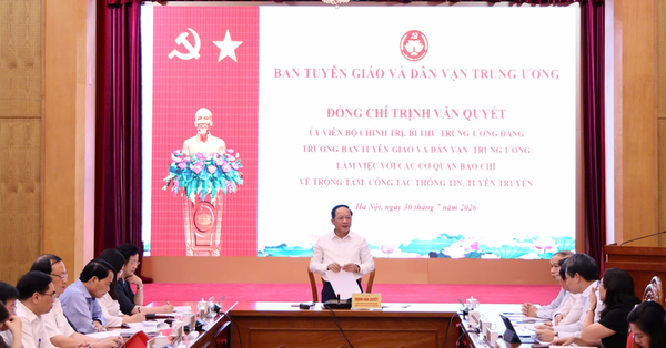 Chính phủ kiên định mục tiêu tăng trưởng hai con số, phát huy vai trò dẫn dắt của truyền thông chính sách