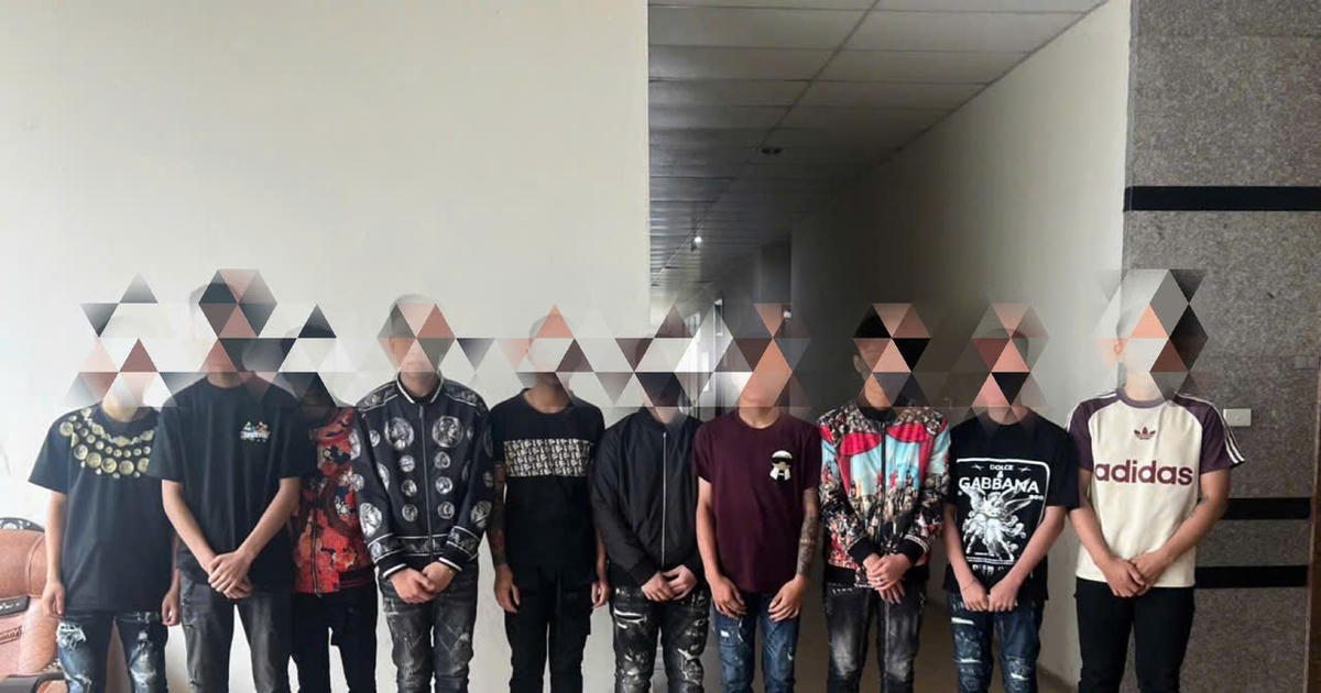 Khởi tố nhóm đối tượng mang hung khí đuổi chém nhau khiến người đi đường khiếp sợ