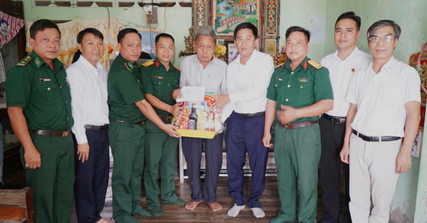 Nghĩa tình ở Biên phòng Hòn Khoai trong tháng Bảy tri ân