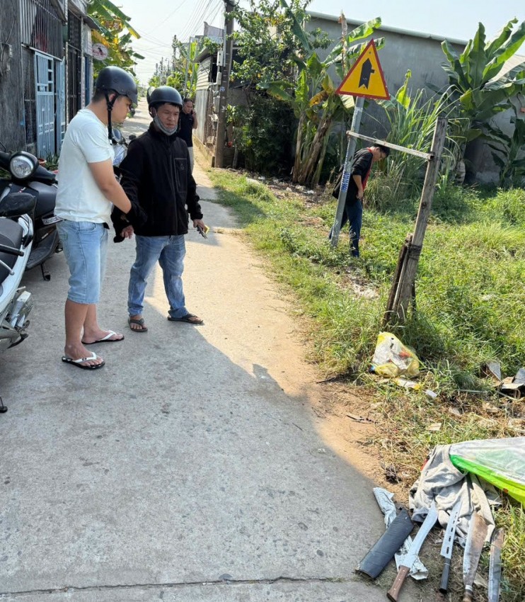 Đồng Nai: Triệt phá điểm cung cấp ma túy, thu giữ nhiều hung khí nguy hiểm