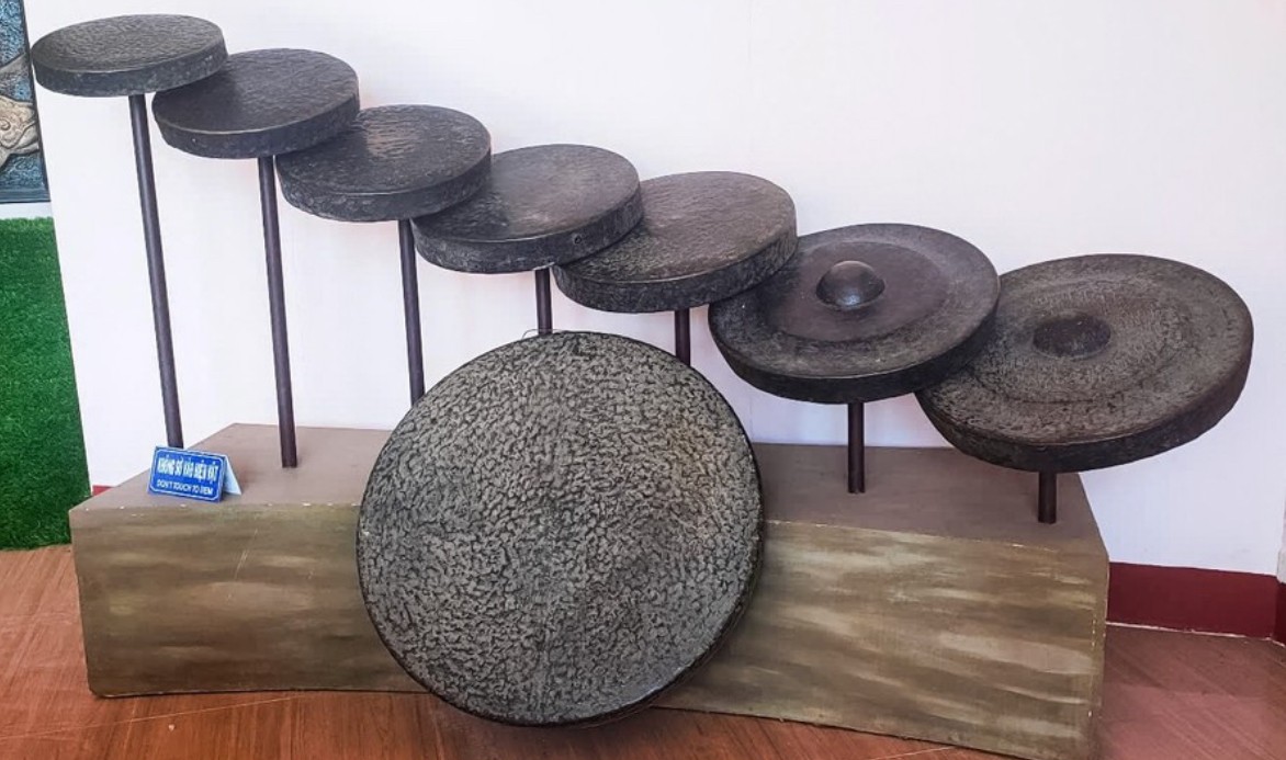 Đồ thờ bằng vàng tháp Chăm An Phú được công nhận bảo vật quốc gia Đồ thờ bằng vàng tháp Chăm An Phú được công nhận bảo vật quốc gia