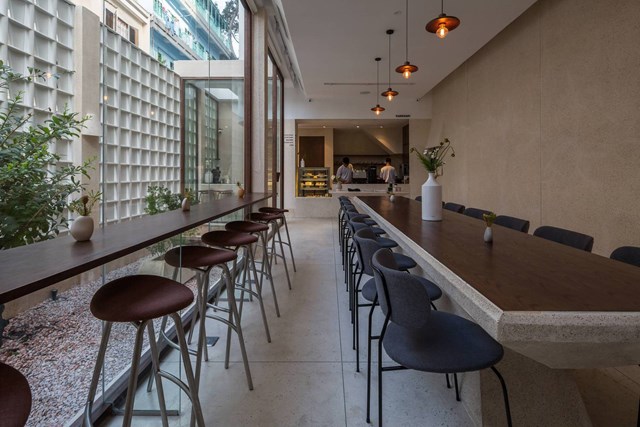 Từ ngôi nhà cổ thành quán cà phê 2 tầng, phần trên để ở - Ảnh 5