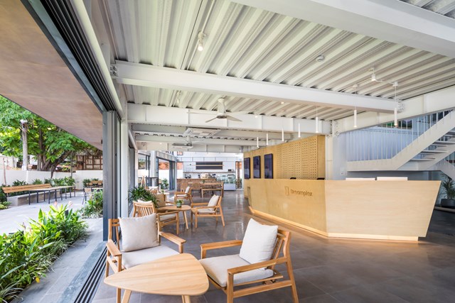 Tòa nhà văn phòng với 10 không gian làm việc khác nhau - Ảnh 6