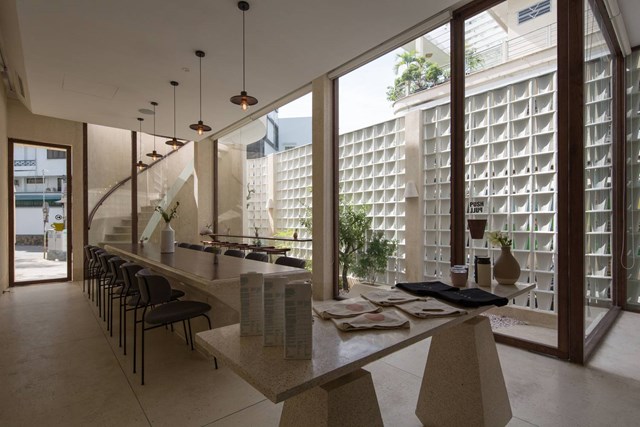 Từ ngôi nhà cổ thành quán cà phê 2 tầng, phần trên để ở - Ảnh 6