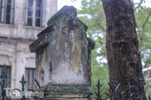 Chiêm ngưỡng hai dinh thự cổ của vua Bảo Đại ở Hà Nội - Ảnh 2